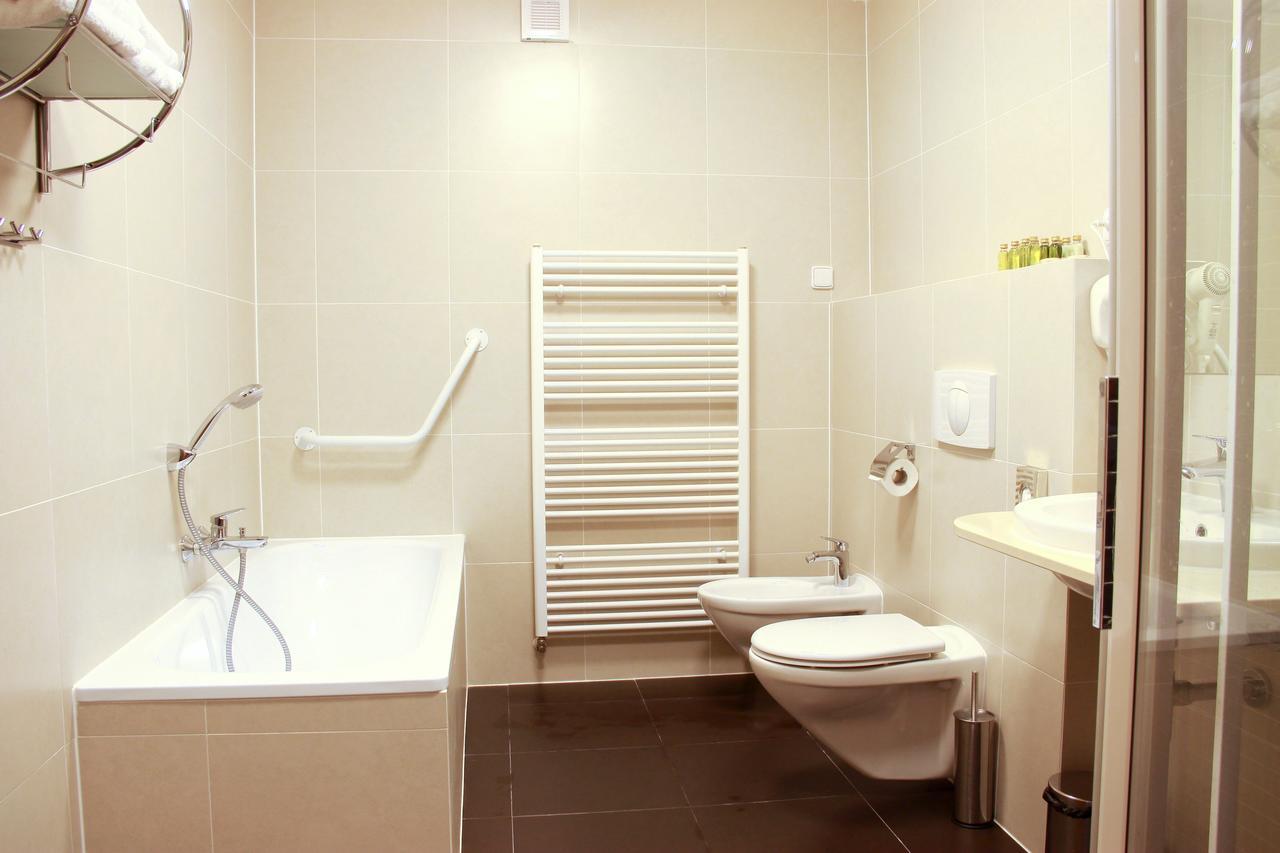 Hotel Vera Jachymov Εξωτερικό φωτογραφία